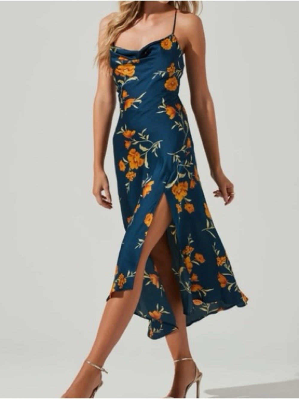 Astr Gaia Floral Midi Dress Size M